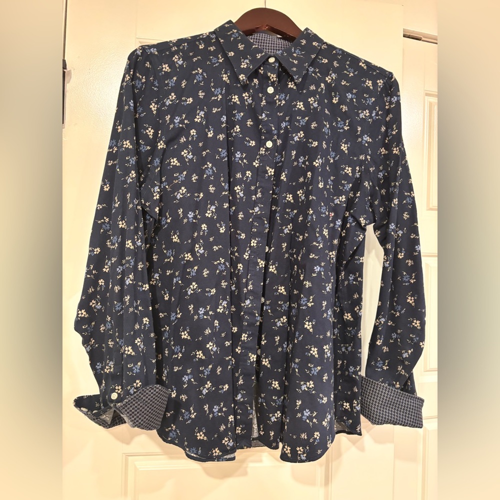 Ralph Lauren chaps button down blouse, flip up, patterned sleeve